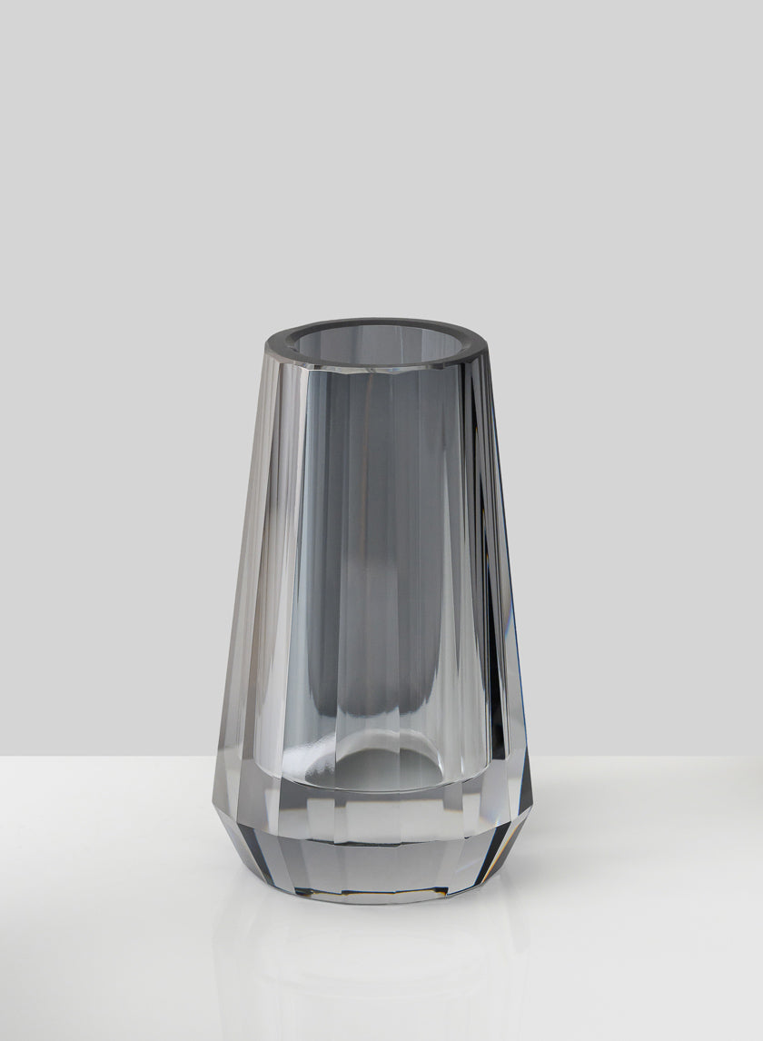 Vase en cristal Moser Luxe gris fumé de 10 cm de haut, mini